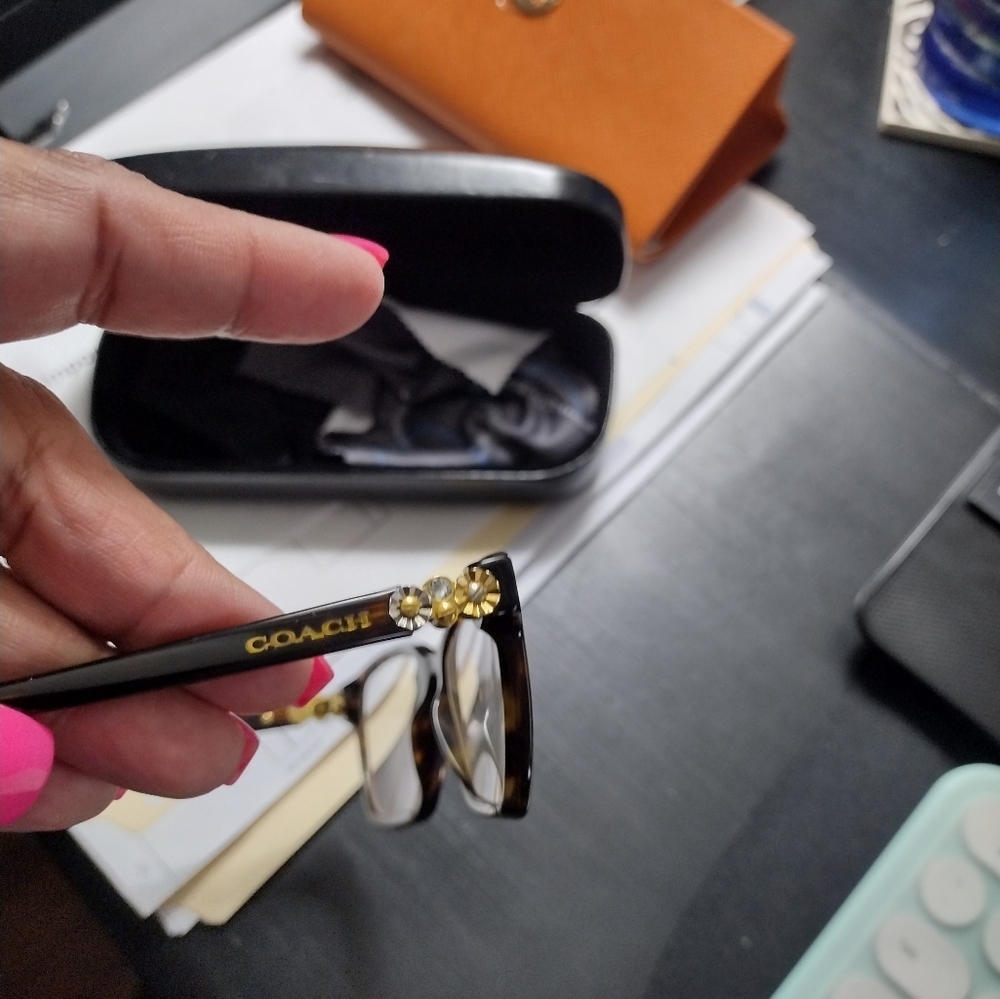 Coach frames